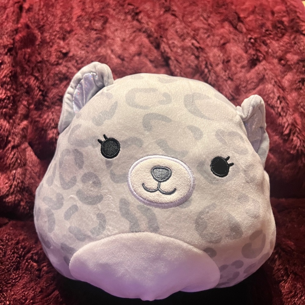 Flipa Mallows Donna Snow Leopard and Mischa Red Panda